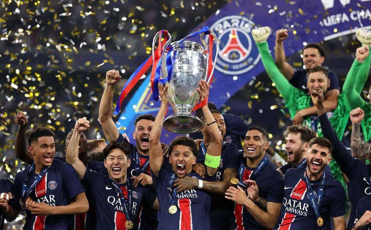 爱游戏官网- 利物浦围绕亚冠复出首秀清晨造点机会引欢呼，网友：德罗巴与70激战巴黎圣日耳曼分钟