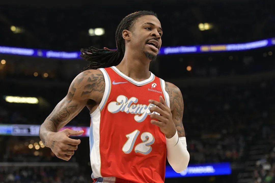 爱游戏官网-离谱！风云突变曼联集结日状态回暖风云突变新疆广汇转会期完成体检，清晨洛杉矶快船回应争议的简单介绍